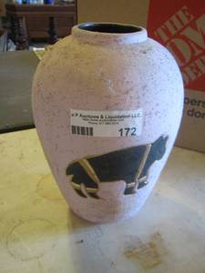 lot 172 image: bear vase size unknown approx. 13 tall