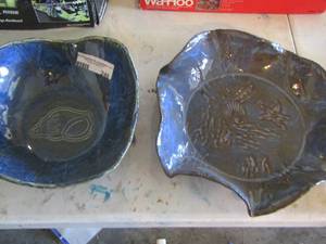 lot 246 image: blue glass bowls