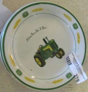 lot 278 image: John Deere TRACTOR IMAGE PN BOWLS  by Gibson Qty 3