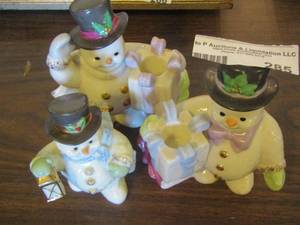 lot 285 image: qty 2 snowman candle holders, snowman figurine