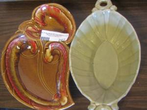 lot 287 image: Brown dcor bowl by Maurice of Cali, double handled oblong bowl le faubourg