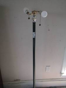 lot 308 image: floor lamp no shade