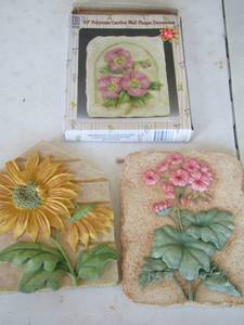 lot 316 image: 10 polyresin garden wall plaques qty 3