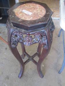 lot 551 image: 31x10 decorative table