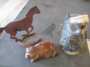 lot 583 image: metal horse dcor, wooden pig dcor, owl lantern small