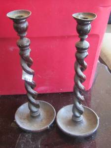 lot 591 image: qty 2 wooden candle stick holders
