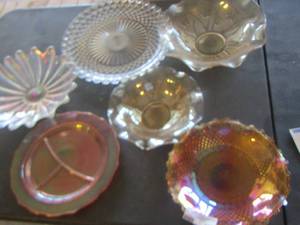 lot 598 image: various carnival glass bowls, and more