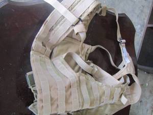 lot 610 image: light brown army vest