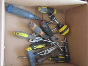 lot 672 image: tool lot