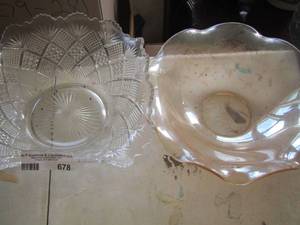 lot 678 image: clear and pink glass bowls
