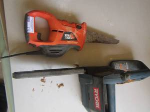 lot 710 image: 2  Saws