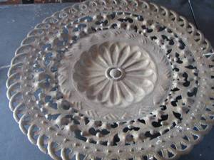 lot 931 image: MEDALLION 26 diameter vintage piece