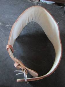 lot 990 image: leather beltstrap