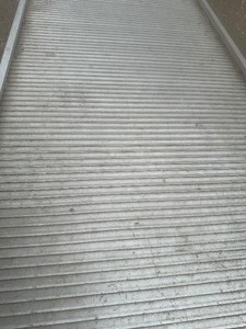 lot 1606 image: 10 aluminum ramp