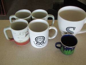 lot 1171 image: many coffee mugs