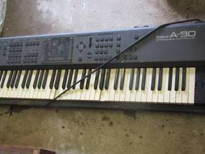 lot 1196 image: Roland A-90 keyboard