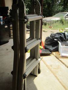 lot 1206 image: 6 step expandable ladder