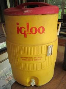 lot 1085 image: large water igloo