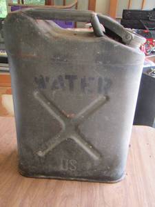 lot 1084 image: US WATER CAN