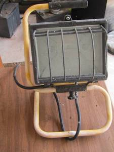 lot 1091 image: black and yellow work shop light