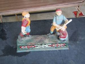 lot 1106 image: vintage home town metal bank