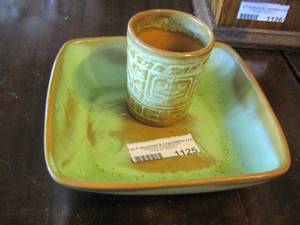 lot 1125 image: Frankoma plate and cup