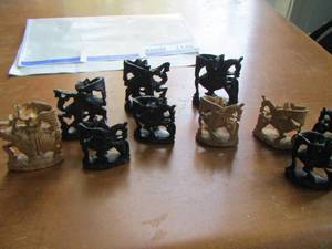 lot 1140 image: chess pieces