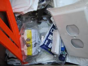 lot 1264 image: new light OUTLET Covers