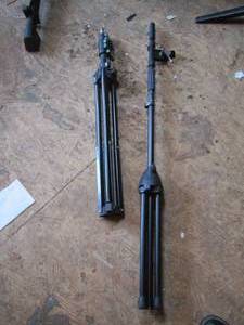 lot 1283 image: 2 tri pods