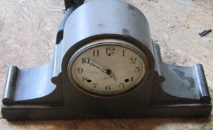 lot 1289 image: Mantel Clock