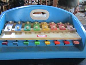 lot 1328 image: kids play piano