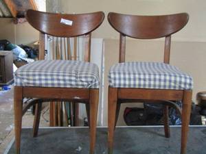 lot 1339 image: qty 2 wooden padded kitchen chairs