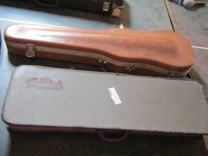 lot 1369 image: qty 2 instrument cases