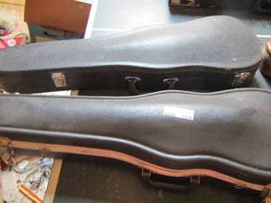 lot 1370 image: qty 2 violin cases empty