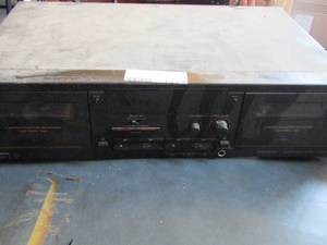 lot 1374 image: SONY DUAL STEREO CASSETTE DECK