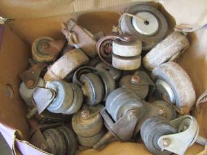 lot 1660 image: box of various wheels