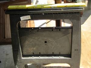 lot 1703 image: plastic saw horses