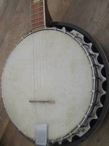 lot 750 image: BANJO  CB15 made in Korea