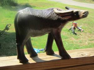 lot 1868 image: WOOD  CARVING OF A WATER BUFFALO