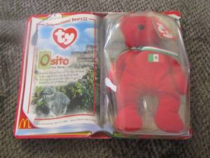 lot 730 image: international bears 2 Osito the bear