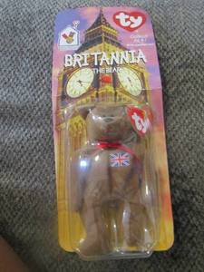 lot 736 image: Ronald McDonald ty beanie baby Britannia the bear