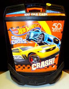 lot 49 image: Hot Wheels Rolling 100 Car Case Criss Cross Crash 50th Rolling Storage
