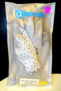 lot 120 image: NEW ANDANDA - Butcher Glove Cut Proof Stab Resistant Safety Gloves
