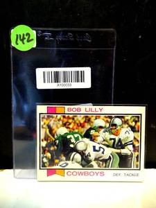 lot 142 image: VINTAGE 1973 TOPPS #450 - BOB LILLY - DALLAS COWBOYS