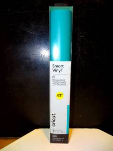 lot 155 image: CRICUT SMART VINYL - NEW 13 X 3FT
