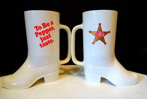 lot 178 image: VINTAGE DR PEPPER PLASTIC COWBOY BOOT ADVERTISING DISPLAY (2X$)