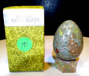 lot 191 image: 3 POPPY JASPER EGG WITH STAND $$