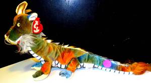 lot 195 image: WITH TAGS - TY Beanie Baby - THE DRAGON Chinese Zodiac (10.5 inch) - MWMTs Stuffed Animal