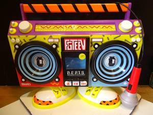 lot 197 image: FG TEEV MR BEATS SEASON 4 BOOM BOX WITH MICROPHONE