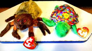 lot 198 image: WITH TAGS - TY BEANIE FIGURES ZOOM & HAIRY
